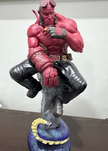 Hellboy 3D baskı figür 30 cm
