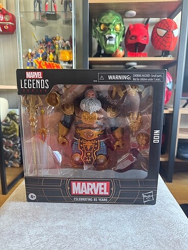 Marvel legends Odin Figür