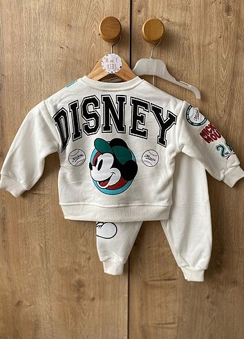 3 Yaş Beden Mickey mouse takım 