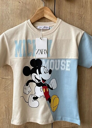Mickey mouse baskılı t-shirt 