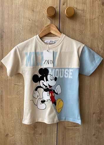 Mickey mouse baskılı t-shirt 