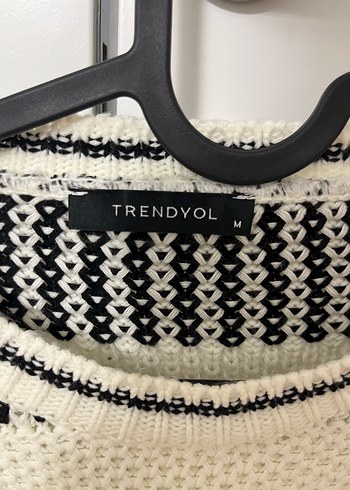 Trendyol & Milla Çizgili Beyaz Gri Örgü Kadın Kazak