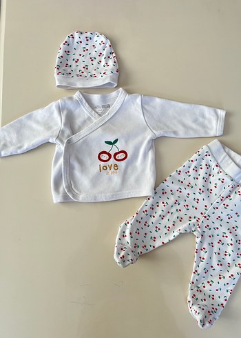 Beyaz Renkli Baskılı Kız Bebek Örme 3'lü Takım