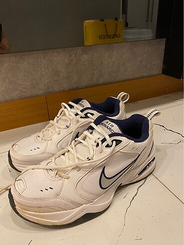 Nike Air Monarch IV Beyaz Erkek Günlük Ayakkabı