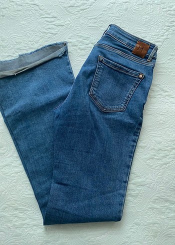 Denim Pantolon jena mango ispanyol paça - Görsel 4