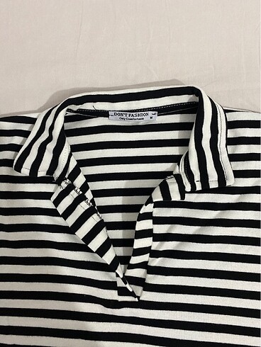 Çizgili polo yaka tısort - Görsel 2