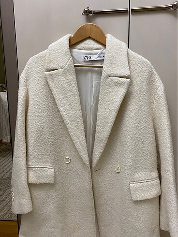 Zara beyaz kaşe kaban - Görsel 7