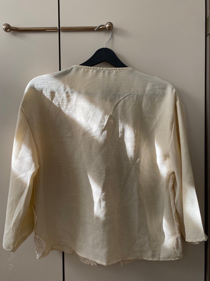 Dantel Detaylı Beyaz Bohem Örgü Bluz - Görsel 4