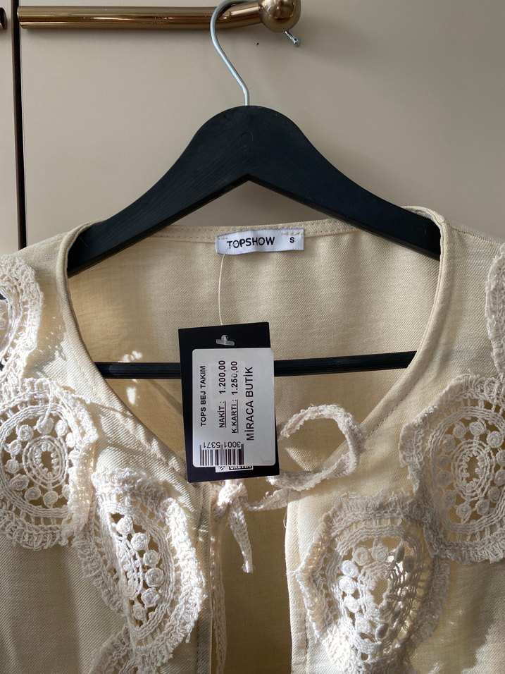 Dantel Detaylı Beyaz Bohem Örgü Bluz - Görsel 3