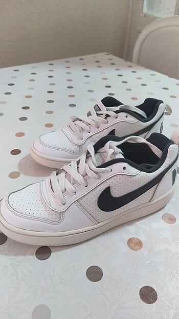 37,5 Beden Nike orijinal ayakkabı