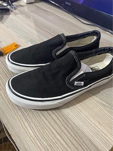 Vans yeni kutusunda