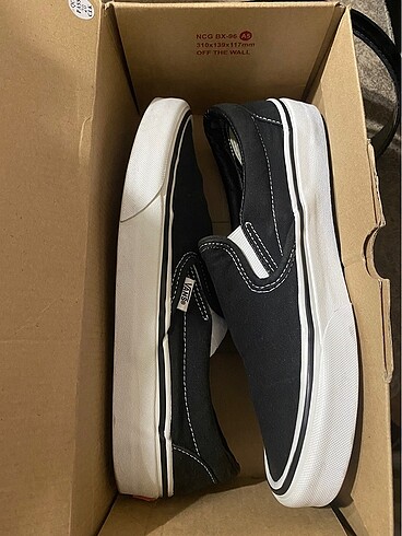 Vans Vans yeni kutusunda