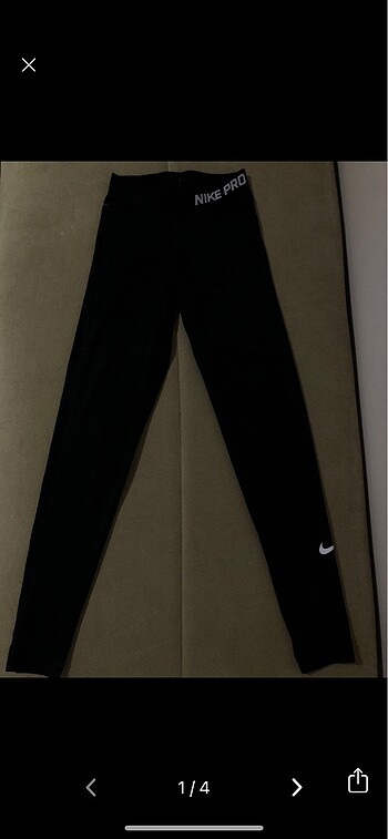 Nike Tayt