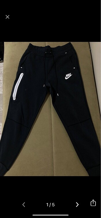 Nike Tech