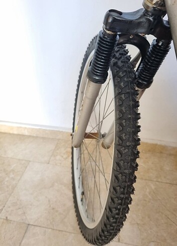 Ön ve arka  lastikleri  konpile  degistirdim  sifir  alıp taktir - Görsel 6