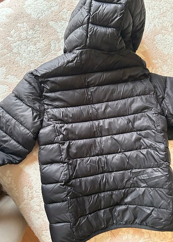 Erkek Çocuk Siyah Kapüşonlu Fermuarlı Mont - Görsel 7