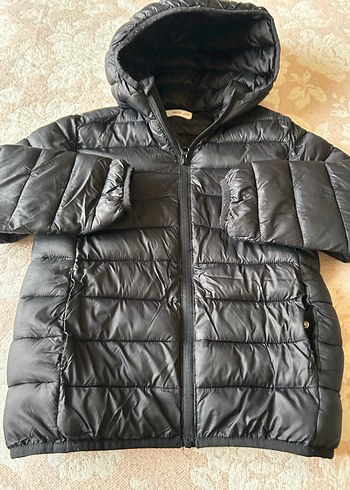 Erkek Çocuk Siyah Kapüşonlu Fermuarlı Mont - Görsel 6