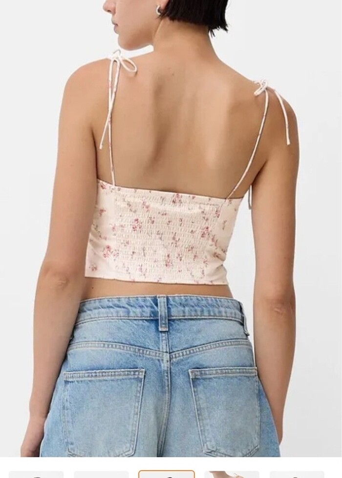 Bershka askılı  çiçekli crop top - Görsel 5