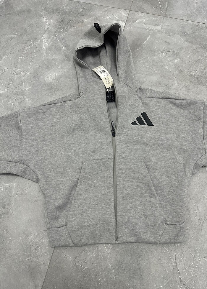 Adidas kapşonlu swet - Görsel 2