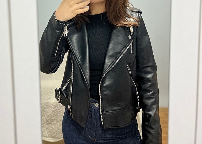 s Beden siyah Renk Zara deri ceket