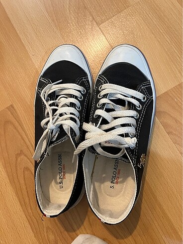 36 Beden U.s polo converse ayakkabı