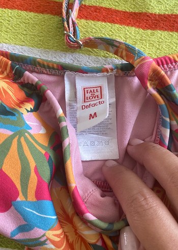 s Beden Çiçek Desenli Bohem Renkli Bikini