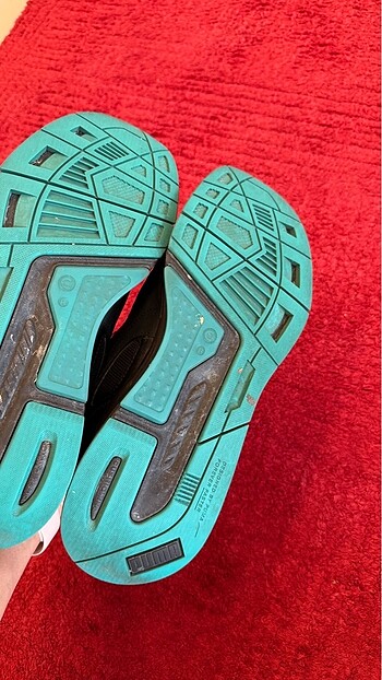40 Beden siyah Renk Puma spor ayakkabı
