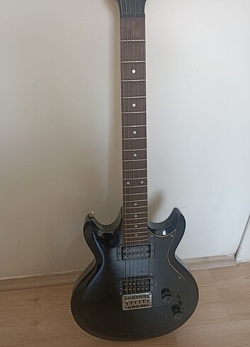 Elektro gitar 
