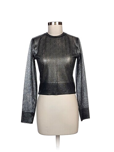 Zara Bluz %70 İndirimli.