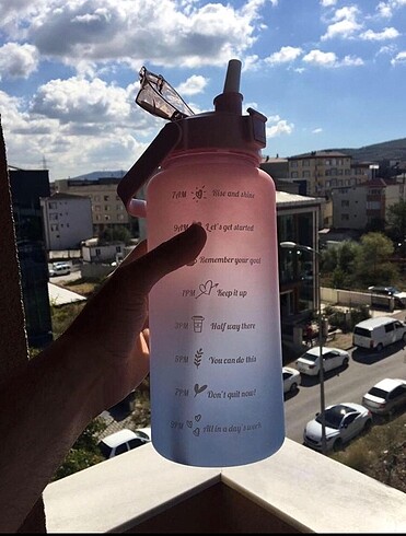 Motivasyonel pipetli 2 litre su şişesi matarası suluk