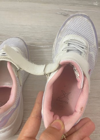 Kız Çocuk Gri Beyaz Cırtlı Spor Ayakkabı - Görsel 3