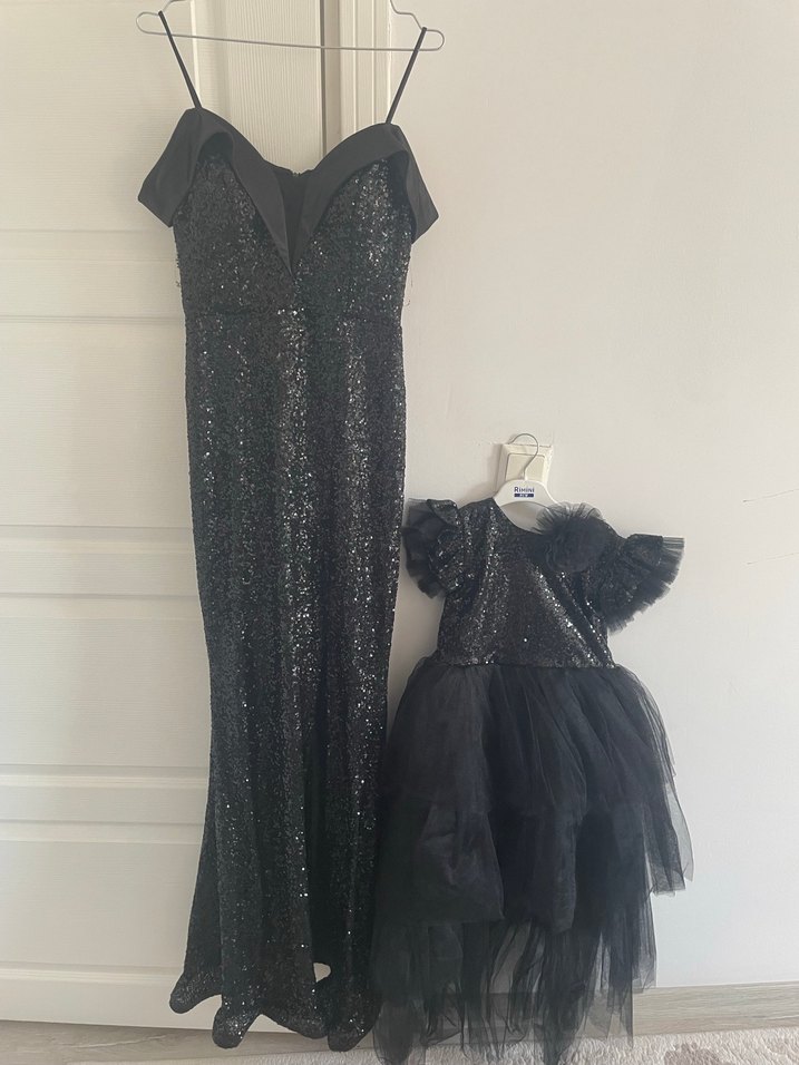 Anne kız payetli elbise kombin - Görsel 5