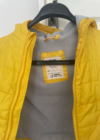 Sarı Kapüşonlu Lc wakiki Erkek Çocuk Mont - Görsel 3