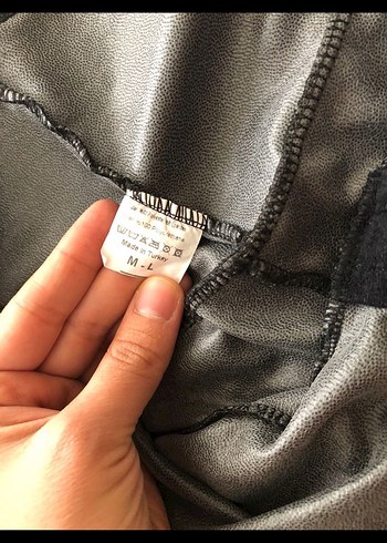 Ayarlanabilir Agraflı Siyah Kadın Tayt - Görsel 4