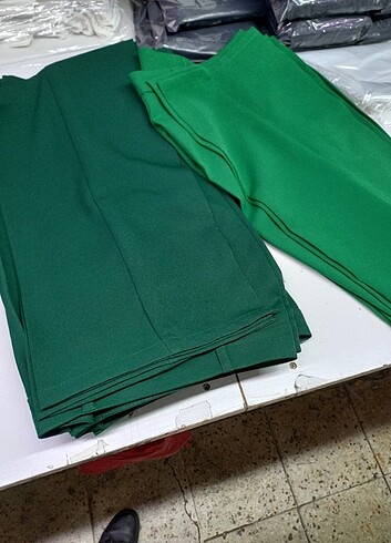 l Beden yeşil Renk Bayan pantolon 