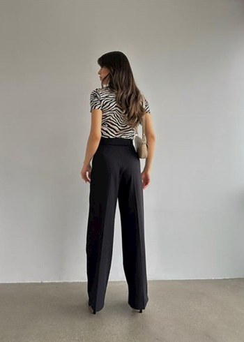 s Beden siyah Renk Siyah Regular Fit Midi Kumaş Pantolon