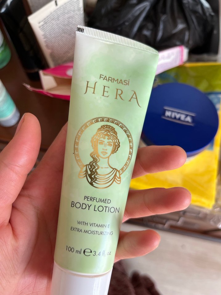 Nivea Q10 Plus Vücut Şekillendirici Krem - Görsel 2