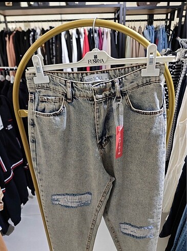 Mango Soul marka detaylı yüksek bel havuç kesim jean