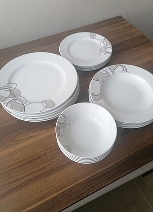 Güral Porselen 20 parça yemek takımı