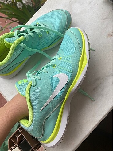 Nike spor ayakkabı