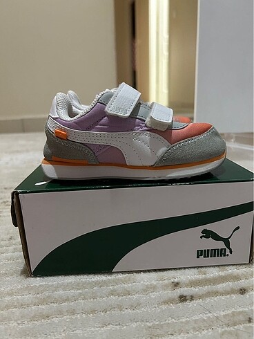 Puma kız çocuk ayakkabısı