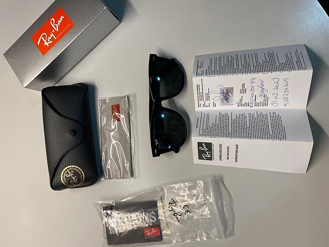 Rayban güneş gözlüğü