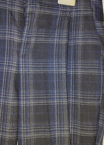 Kadın Gri Pilili Regular Fit Kumaş Pantolon - Görsel 3