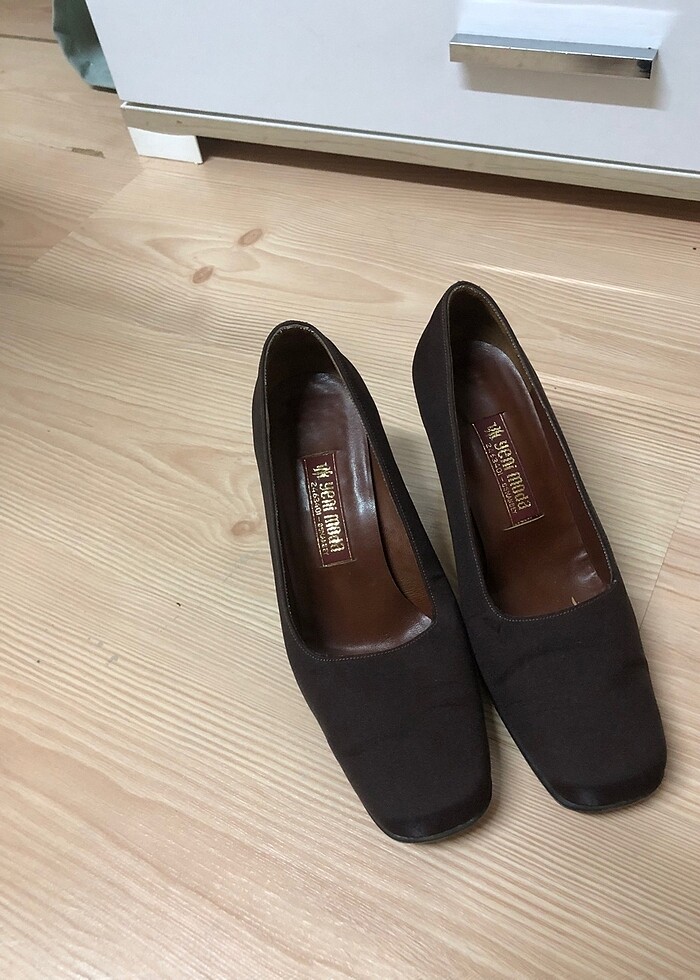 Topuklu ayakkabı - Görsel 4