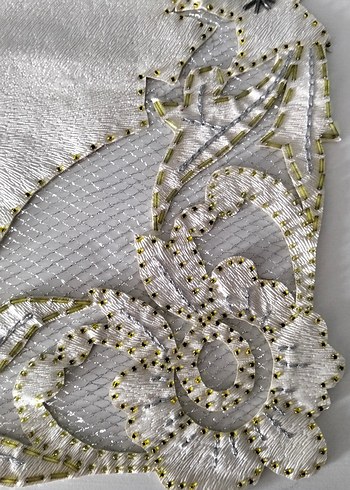 deri üzerine İşlemeli uzunluk 64cm  eni 45 cm ranır - Görsel 2