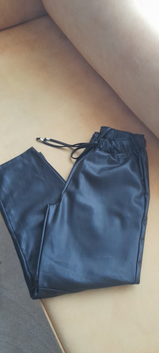 Kemerli Siyah Deri Pantolon - Görsel 3