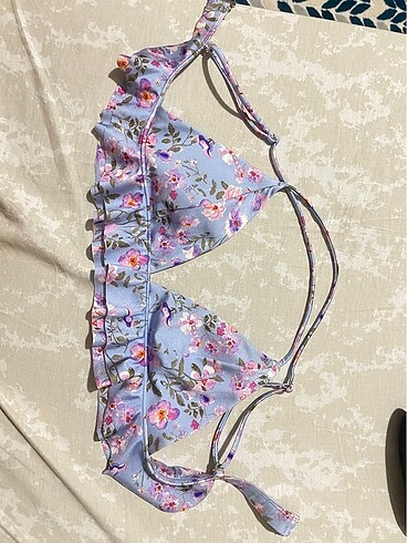 H&M bikini üstü