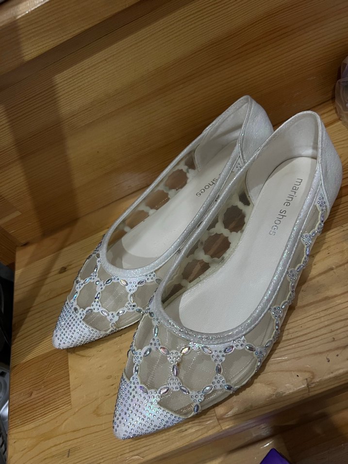 Dantel Detaylı Beyaz Kadın Dolgu Topuklu Abiye Ayakkabı - Görsel 3