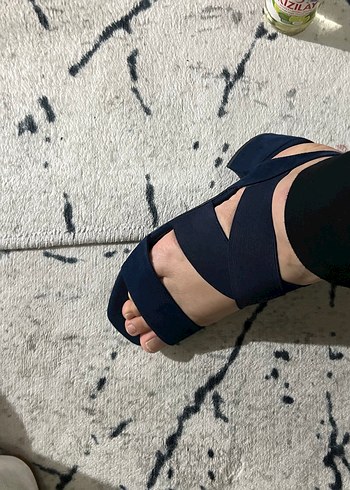 Kadın Lacivert Topuklu Minimalist Sandalet - Görsel 2