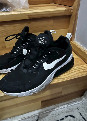 Nike Air Max 270 React Siyah Erkek Spor Ayakkabı - Görsel 2